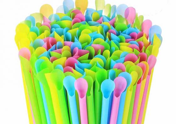 VASOS Y MENAJE PLASTICOS